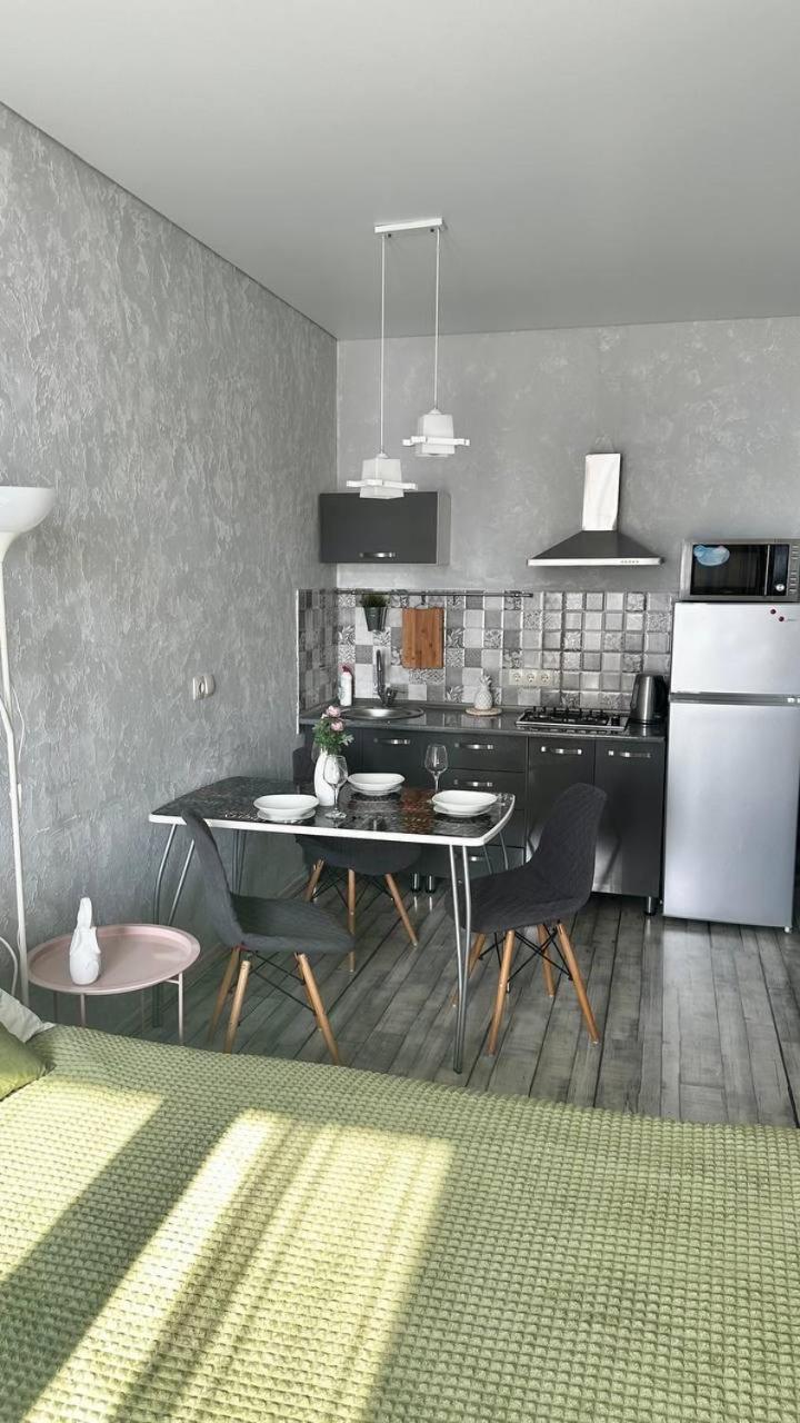 Pirosmani 18D, 14 Floor Appartement Batoemi Buitenkant foto
