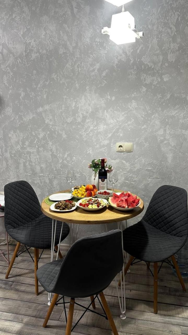 Pirosmani 18D, 14 Floor Appartement Batoemi Buitenkant foto